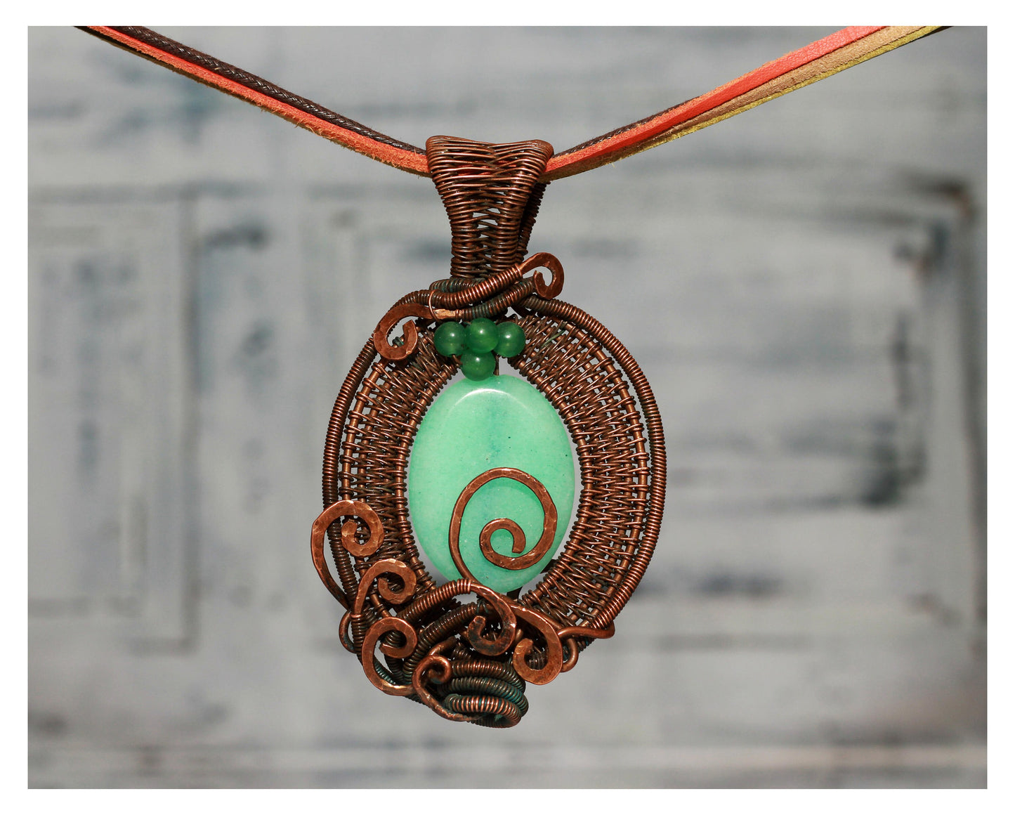 Wire-Wrapped Filigree Necklace with Green Agate Nephrite -Artisan Jewelry with Intricate Detailing - Statement Piece for Elegant Occasions