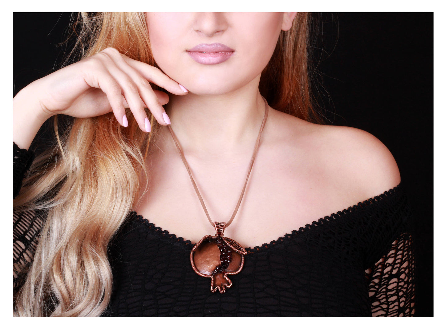 Armenian Pomegranate Necklace: Burgundy Wirewrap Pendant with Garnet Seed, Symbolic Jewelry Inspired by Armenian Culture and Tradition