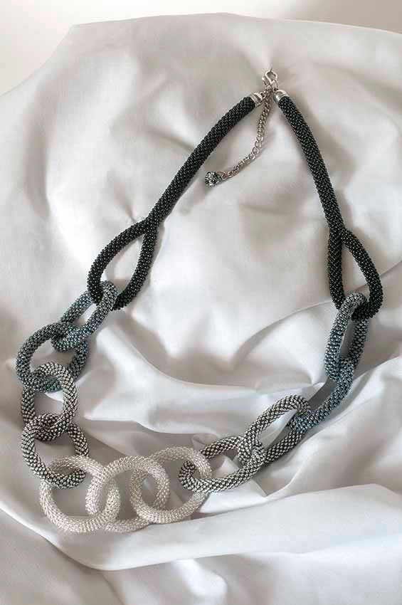 Chunky Cable Chain Ombre Necklace - Handmade Armenian Seed Bead - Knotted Design