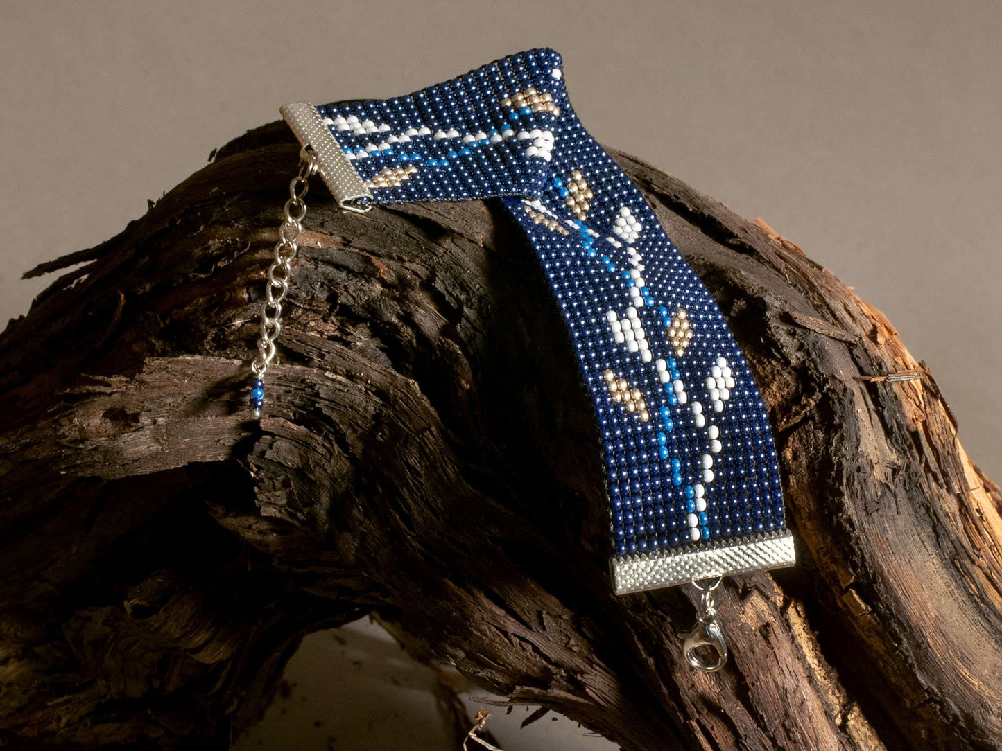Handmade Pampas Cuff Bracelet - Bohemian Beaded Nature Inspired Armenian Gift