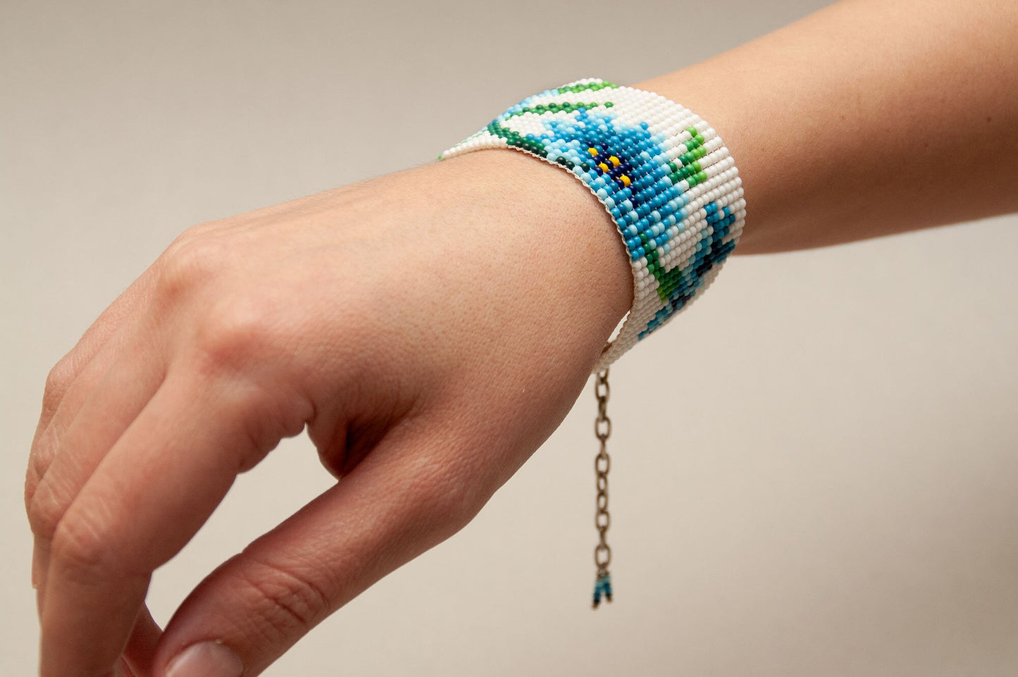 Blue Flower Bracelet, Beaded Cuff Bracelet, Summer Jewelry, Floral Bracelet, Wedding Bracelet, Armenian Gift, Bridesmaid Gift, Beach Jewelry
