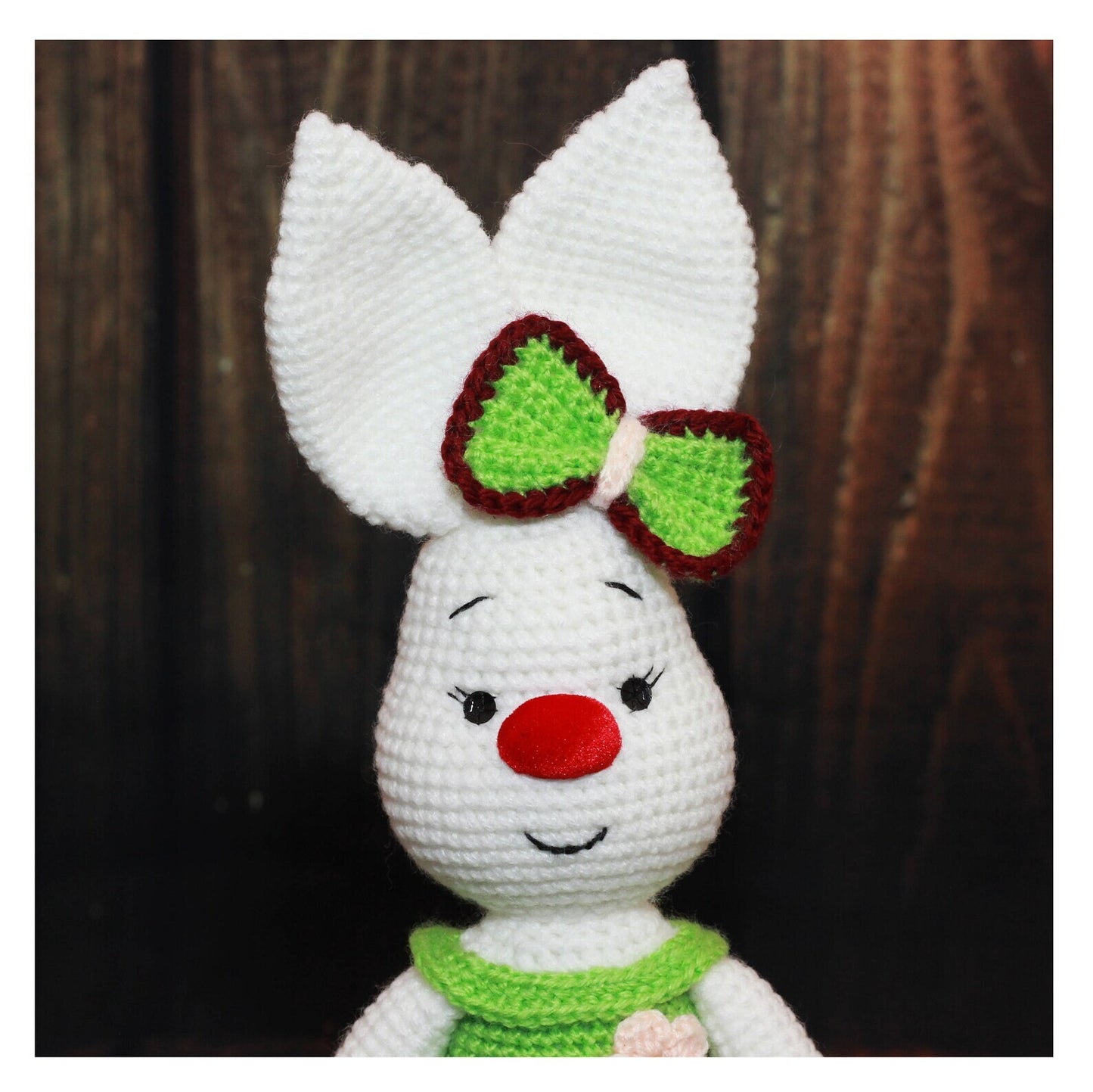 Easter Bunny Crochet Decor - Customizable Easter Decoration with Authentication Card