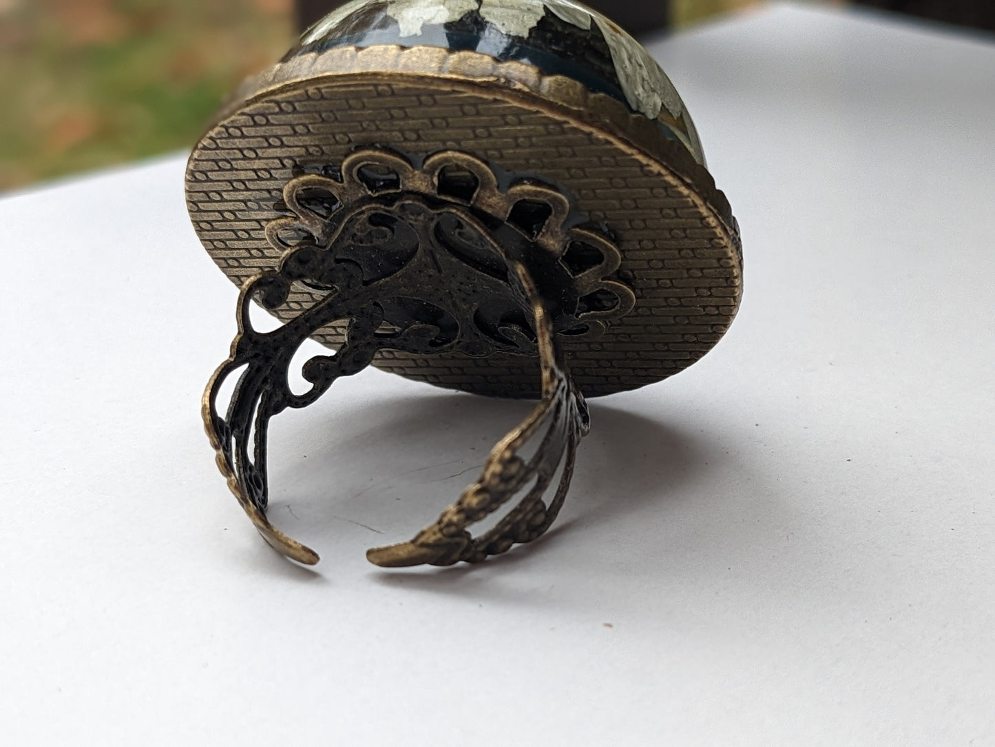 Natural Dried Daisy from the Mountains of Armenia - Filigree Bubble Ring - Cocktail Large Ring - Botanical - Adjustable Ring - Floral Ring