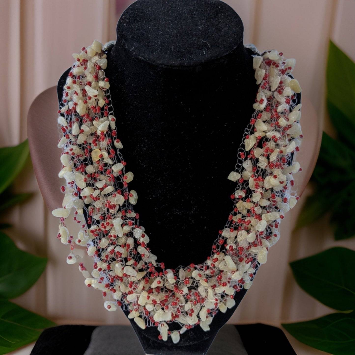 Red and White Natural Stones and Beads Air Necklace - Bridal Jewelry - Handcrafted Elegance - Unique Statement Piece for Special Occasions