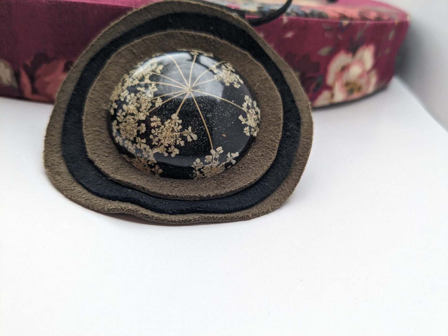 Natural Dried Flowers from Armenia - Mountain Pendant - Bohemian Style