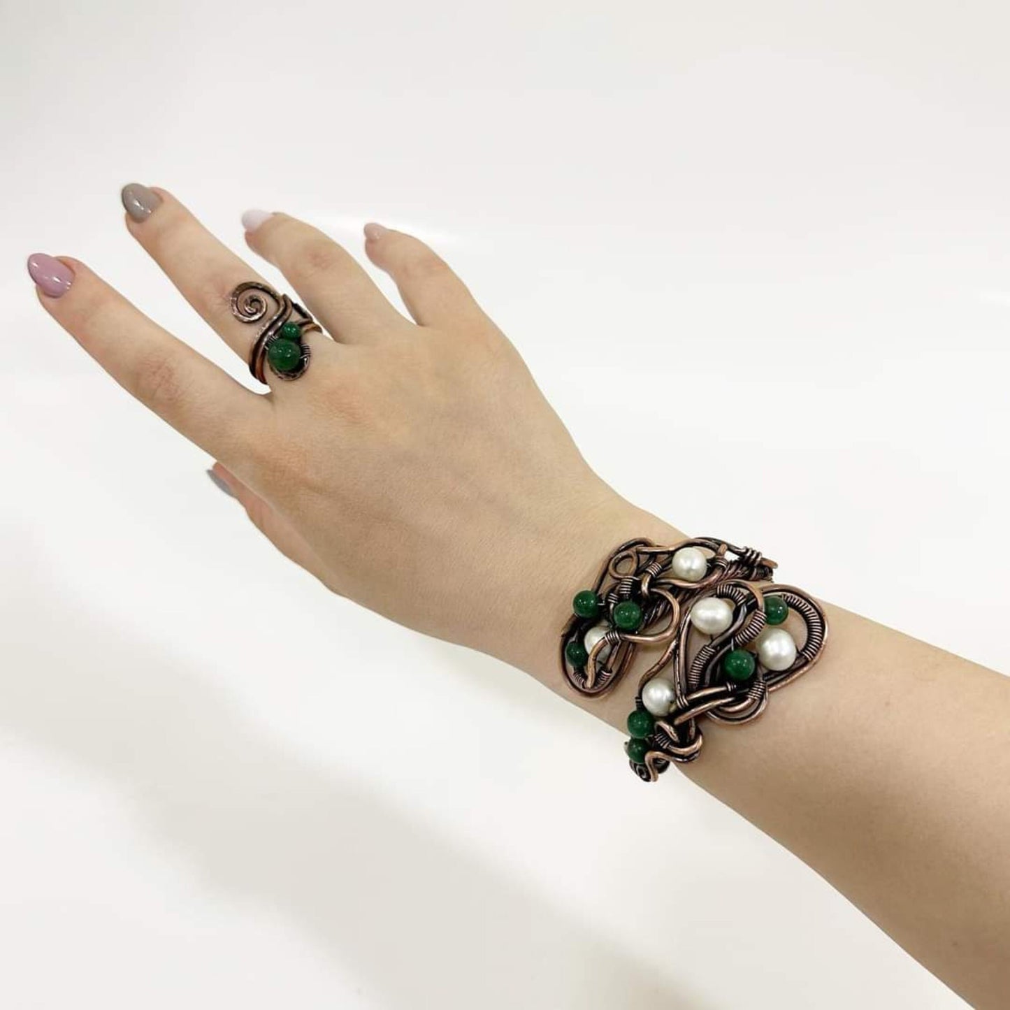 Copper Wire Wrapped Cuff Bracelet Set with Hunter Green and White Stones - Healing Crystal Bracelet - Copper Adjustable Cuff Bangle