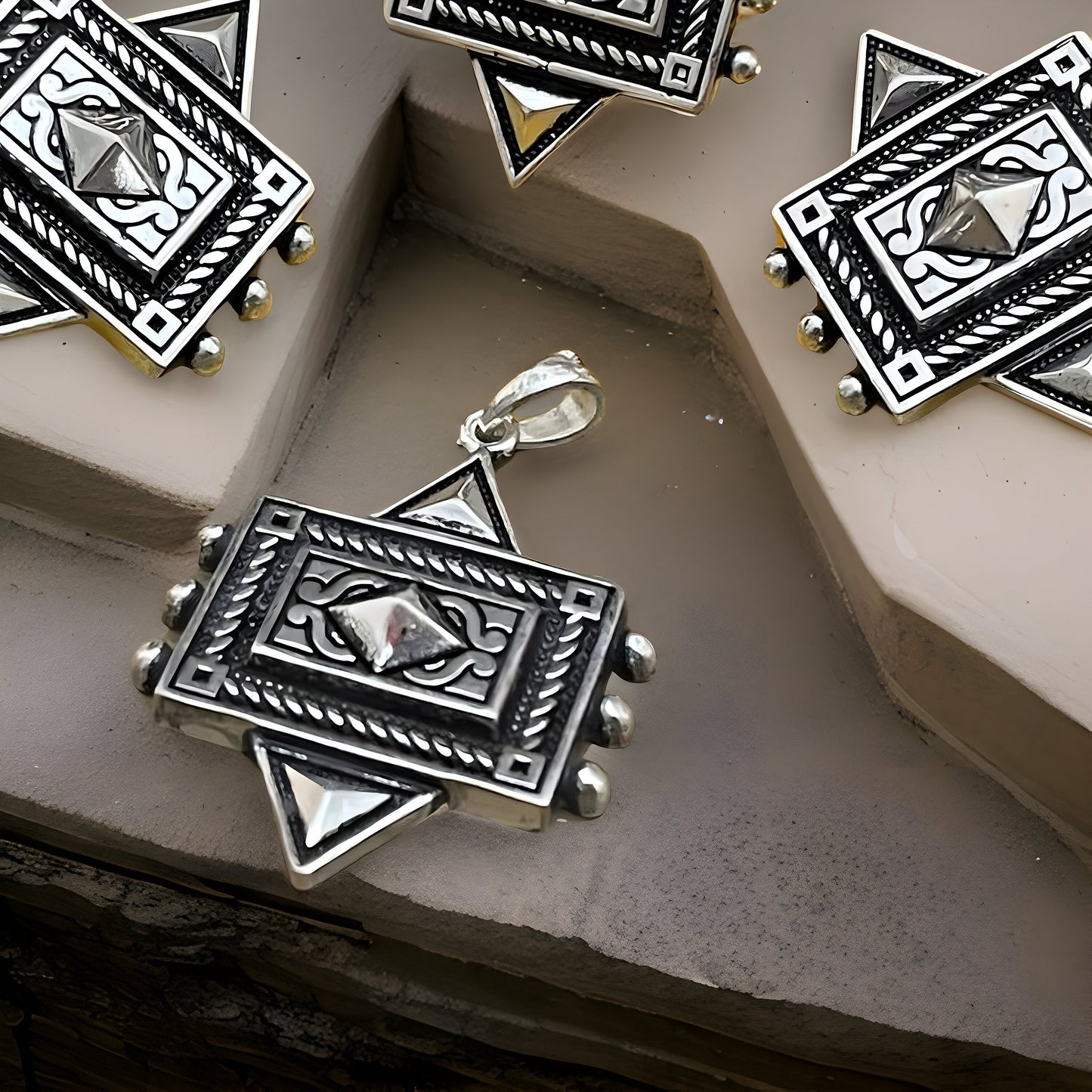 Taraz Armenian Sterling Silver Ring - Original Jewelry from Armenia