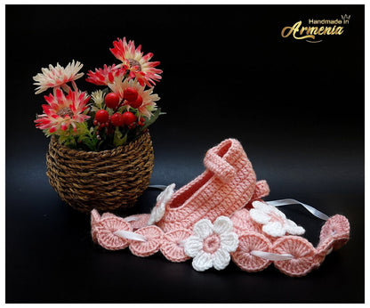 Floral Baby Headband & Booties Set - Handmade Soft Crochet Gift Set for Newborns and Infants - Baby Shower Gift - Newborn Photography Prop