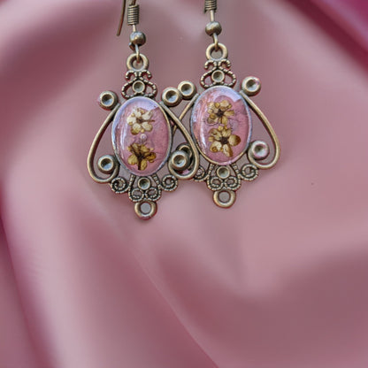 Victorian-Inspired Earrings Light Pink Dried Flowers from Armenia - Antique Aesthetic, Delicate Floral Jewelry,  Touch of Timeless Elegance